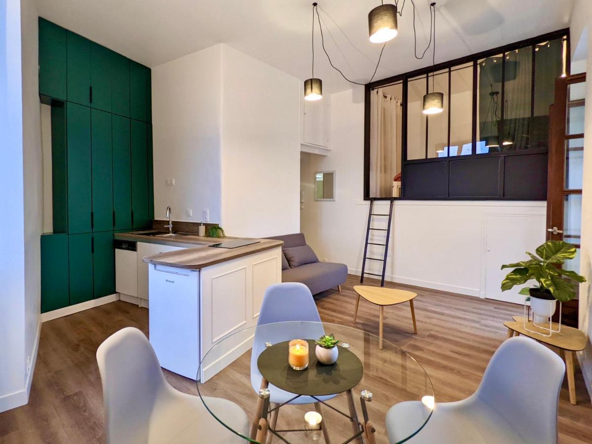 Joli appartement de charme rénové en centre ville Aubenas Extérieur photo